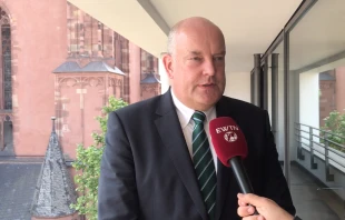 Dr. Michael Schnieders, Statthalter der deutschen Statthalterei des Ritterordens vom Heiligen Grab zu Jerusalem im Gespräch mit EWTN.TV. / EWTN.TV