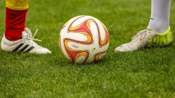 Fußballduell (Referenzbild) / Phillip Kofler / Pixabay (CC0)